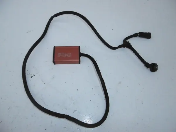 CHIPBOX V-TECH 2.5 DCI RENAULT TRAFIC image 1