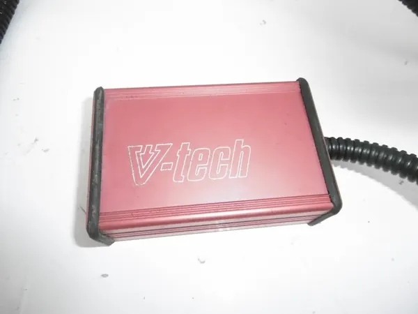 CHIPBOX V-TECH 2.5 DCI RENAULT TRAFIC image 4