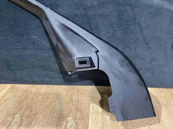 Jaguar F-Pace Dörrtrim OEM HK8320905AD Vänster Fram image 3