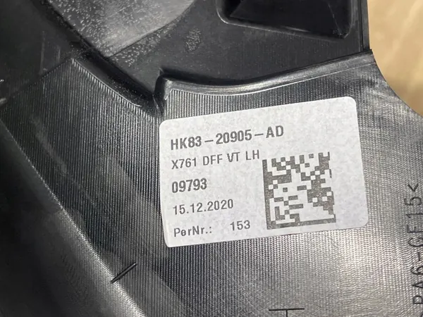 Jaguar F-Pace Dörrtrim OEM HK8320905AD Vänster Fram image 5