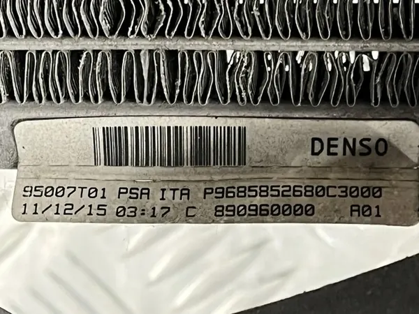 Kylarrubrik Peugeot 2008 I 1.6 image 8