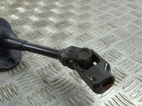 Kia OE FOB56852 Rattstolpskorsstycke image 3