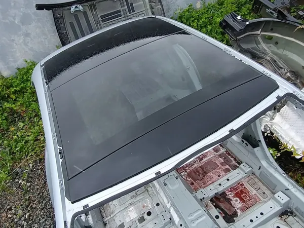 Mercedes S-luokan Panoramakatto OEM A2236504200 image 2