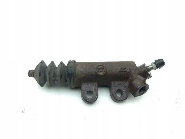 Toyota RAV4 XA40 Fäste OEM AMD191672 Begagnad image 4