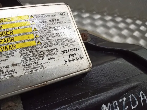 Right Front Lamp Mazda 5 2.0 P5117L W3T15671 image 3