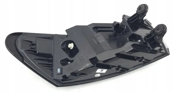 Höger baklampa LED VW ID4 image 8