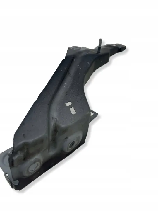 Framskärmstöd höger OEM 80A821136A Audi Q5 image 3