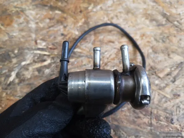 Inyector AdBlue Audi Q5 80a OEM 04L131113S 2.0 TDI image 4