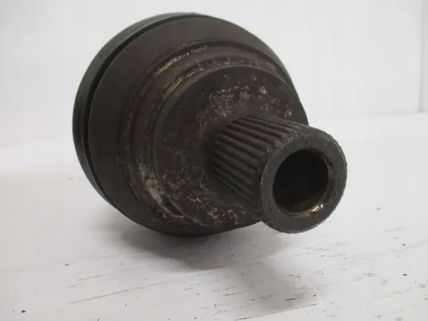 OEM 3AB407271 Fram vänster drivaxel - Begagnad image 5