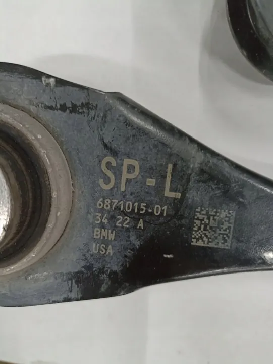 Snodo posteriore sinistro con bracci di controllo BMW X3 G01 image 10