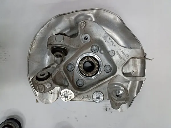 Snodo posteriore sinistro con bracci di controllo BMW X3 G01 image 4