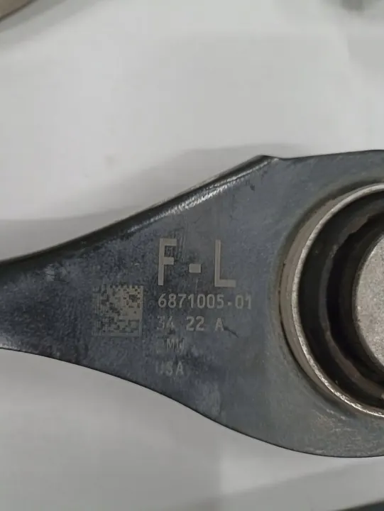 Snodo posteriore sinistro con bracci di controllo BMW X3 G01 image 7