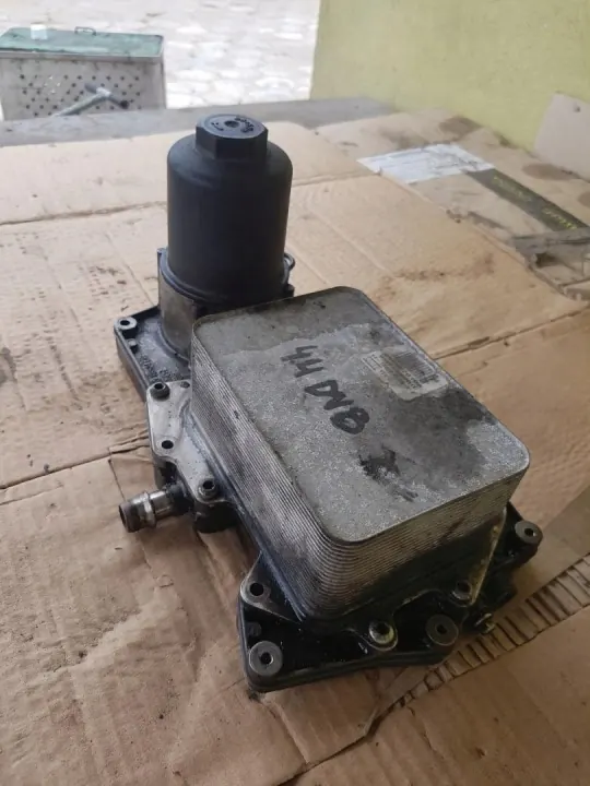 Öljynsuodatinpohja OEM 6740273616 Land Rover Voguelle image 4