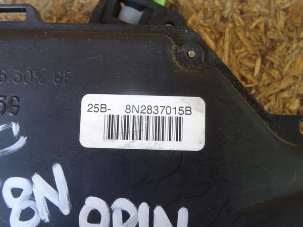 AUDI TT 8N Dörrlås Vänster Mikroswitch 9 Pin OEM 8N2837015B image 5