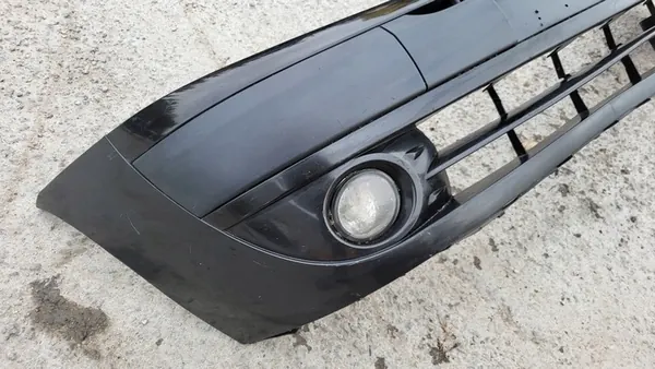 Paraurti anteriore con fendinebbia Renault Clio II Lift image 2