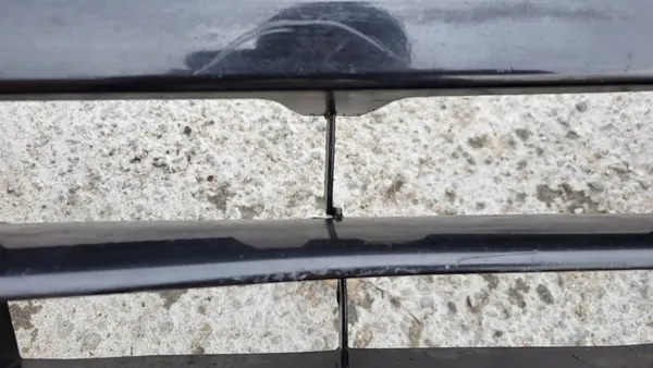 Paraurti anteriore con fendinebbia Renault Clio II Lift image 8