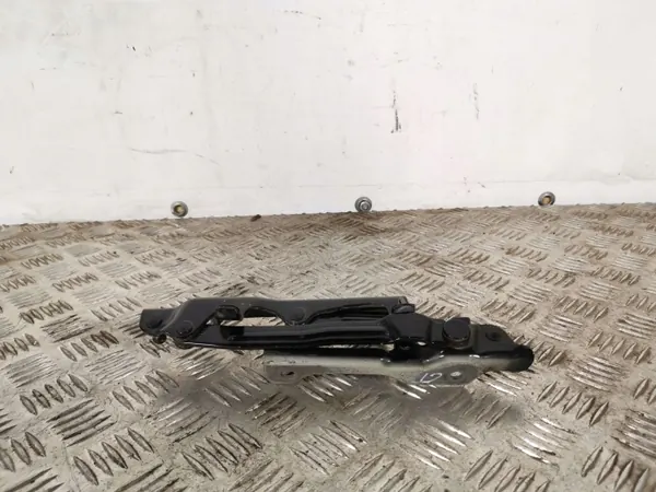 Toyota GT86 bagageluckfäste OEM FBZ8371 image 3
