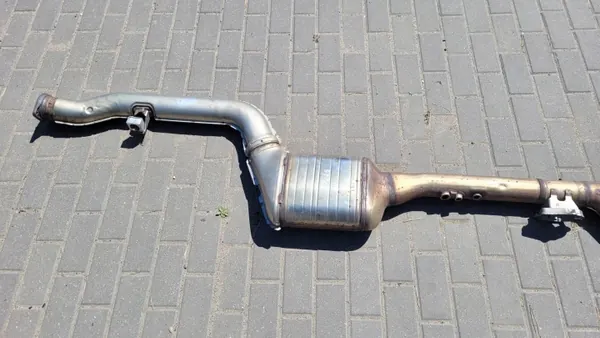 Catalyseur BMW X6 G06 OEM 8470059 - Échappement image 3