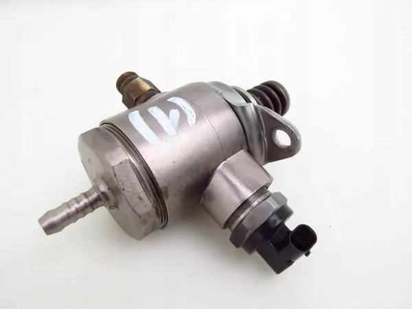 Hochdruckkraftstoffpumpe Audi A4 B8 A5 8T 2.0 TFSI 06J127025C image 3
