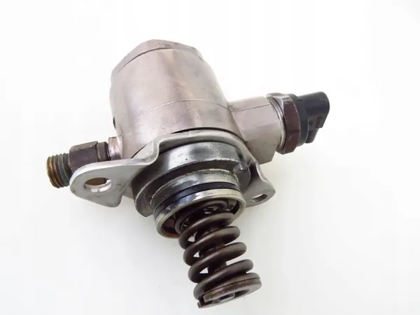 Hochdruckkraftstoffpumpe Audi A4 B8 A5 8T 2.0 TFSI 06J127025C image 6