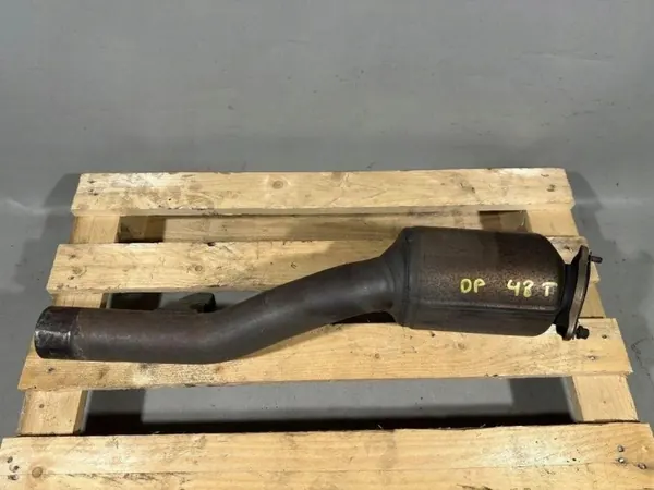 Katalysaattori OEM 95811302351 Porsche Cayenne image 2
