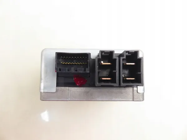 Contrôleur de direction assistée Suzuki Swift III image 2