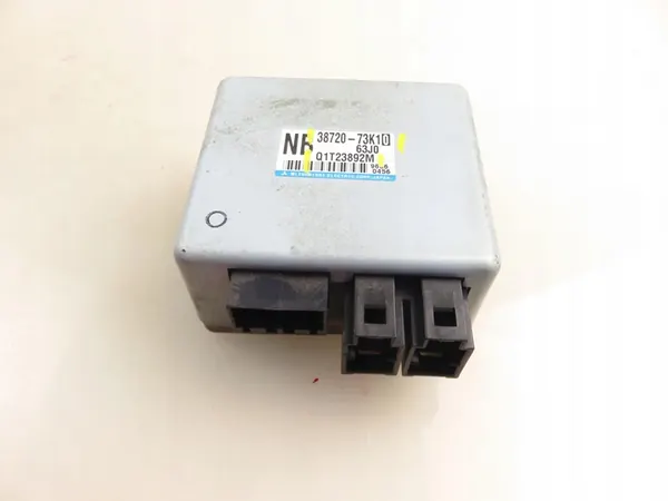 Contrôleur de direction assistée Suzuki Swift III image 9