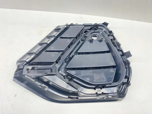 Griglia paraurti anteriore destra Audi Q3 II 2018- OEM image 2