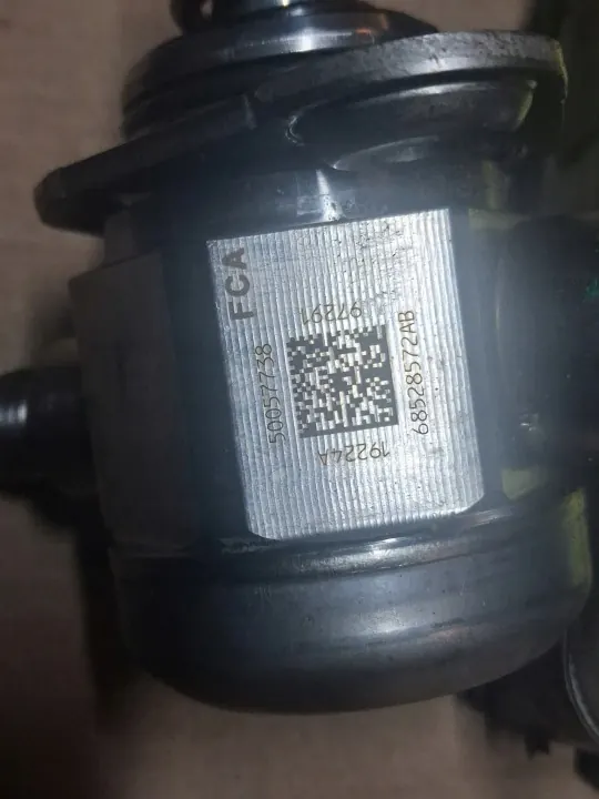 Bränslepump OEM 0261520773 för Jeep Wrangler JL 2.0T image 3