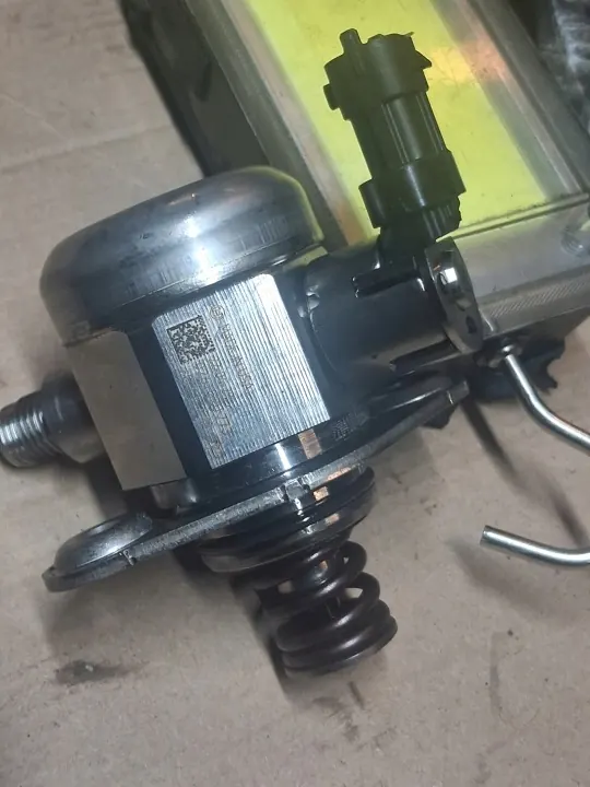 Bränslepump OEM 0261520773 för Jeep Wrangler JL 2.0T image 5