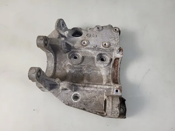 Support Mount Half Shaft 2.0d EVOQUE L538 LIFT GJ32-4H473-AC image 1