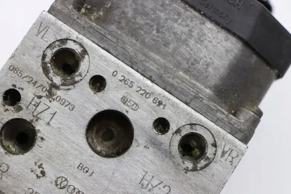 Bomba ABS OEM 3B0614111 para VW Passat B5 image 3