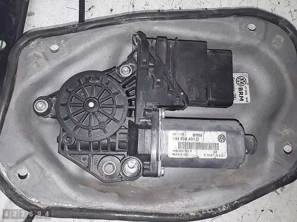 VW Golf Raamregelaar 2005 1K4839461A image 3