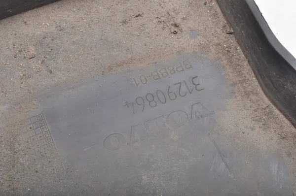 VOLVO XC60 I Rivestimento Paraurti Anteriore 31290863 image 10