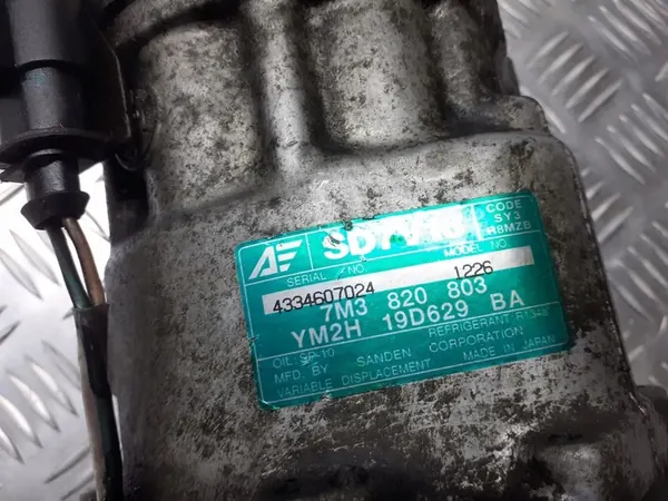 Compresseur de Climatisation Ford Galaxy MK1 1.9 TDI OEM image 3