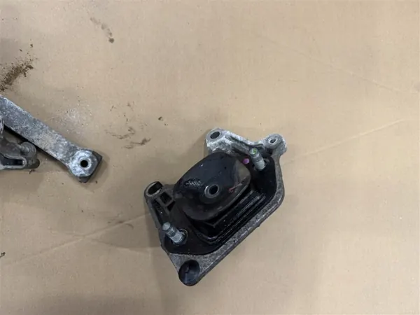 Support batterie OEM 112228161R Renault Trafic IV image 4