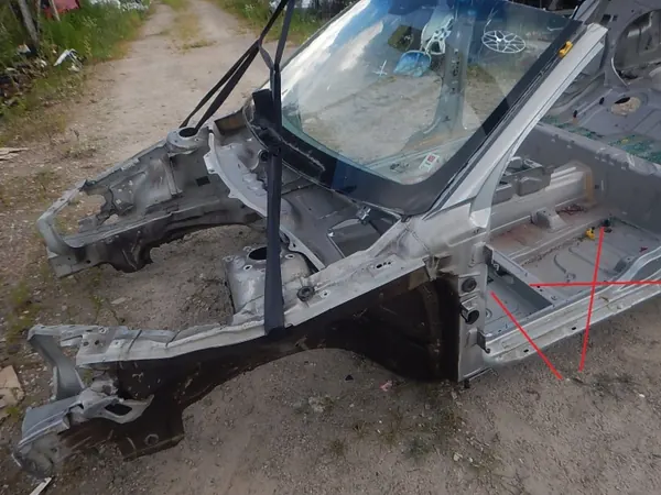 VOLVOV70IIŚCIANA framkvartspanel begagnad image 4