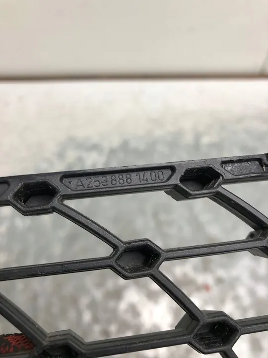 Griglia destra Mercedes W253 X253 A2538881400 image 7