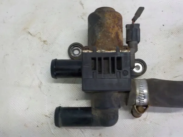 Iveco Stralis Wasserventil OEM 1147412076 image 2