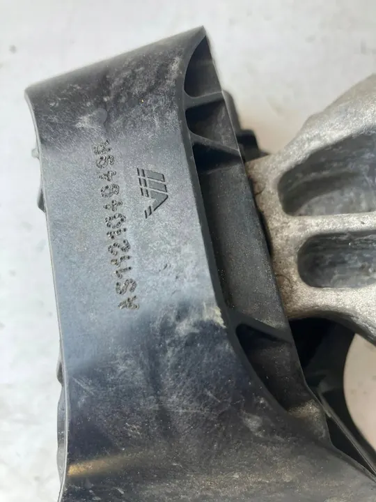 Supporto motore Renault Clio V 1.0 TCE image 3