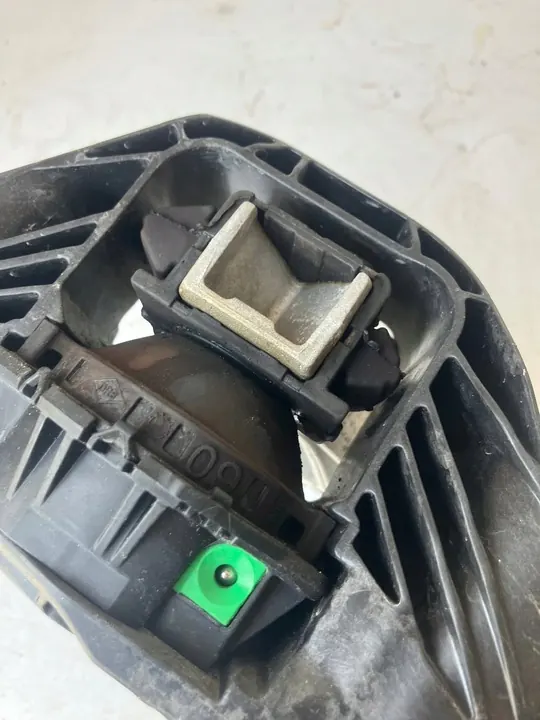 Supporto motore Renault Clio V 1.0 TCE image 5