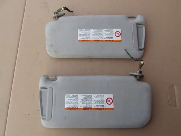 Mitsubishi PAJERO III 2003 Sonnenblende OEM - Links oder Rechts image 4