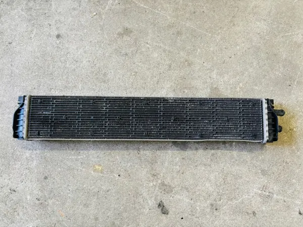Audi OE Waterradiator OEM 8W0145804A - Gebruikt image 5