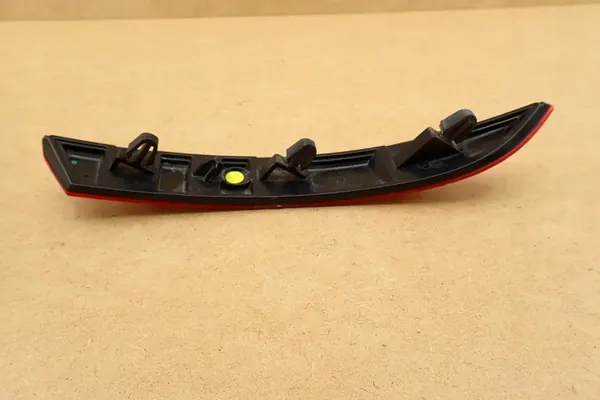 Skoda OE 5E7945105 bumperreflector links achter image 6