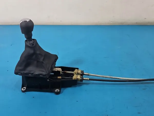 Versnellingspook OEM 24465788 voor Opel Vectra C 1.8 16V image 3