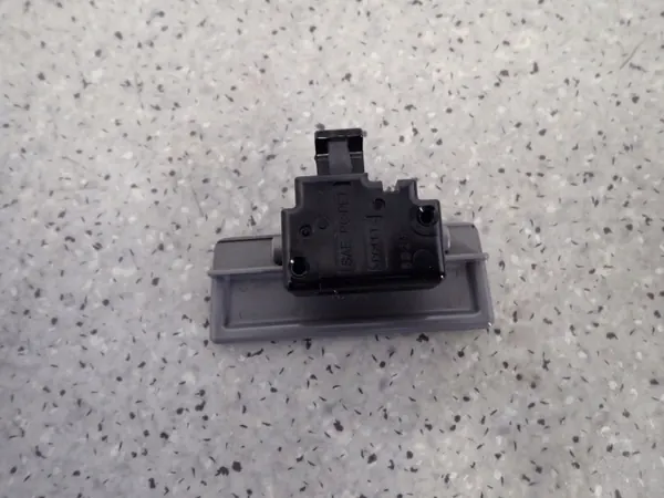 Passagerarhandskfackslås Suzuki SX4 Sedici 06-13 OEM image 3