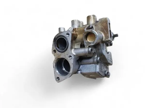 Pompe à huile OEM 079115103 pour Audi A8 Q7 Cayenne 4.2 Tdi image 7