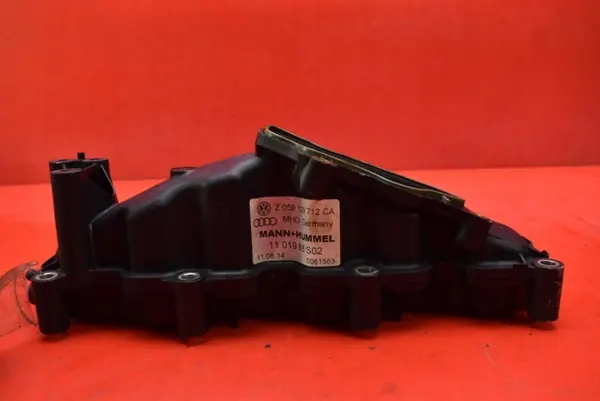 Höger Insugsgrenrör OEM Z059129712CA Audi A5 image 2