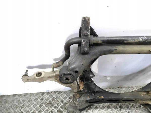 Voorste Hulpframe Audi Q7 4L 2006 OEM AMD149645 image 3