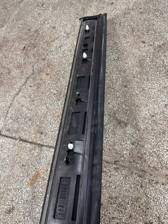 OEM 9Y0837095 Etu-Oikea Ovisuojus Porsche Cayenne image 6